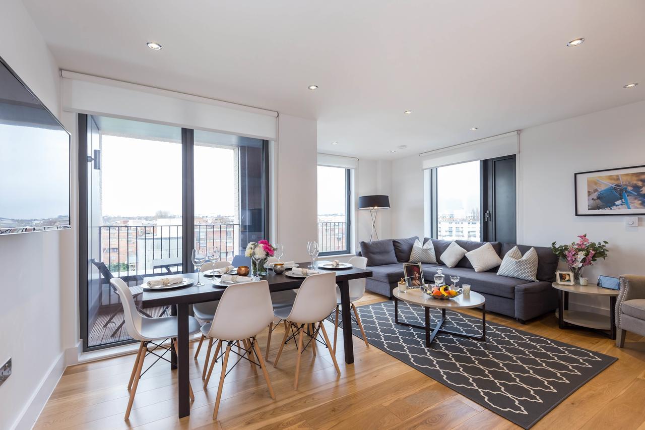 Portobello Apt With Floor-To-Ceiling Views Лондон Экстерьер фото